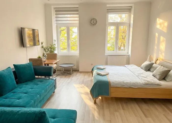 Modern 1br Near Amusement Park