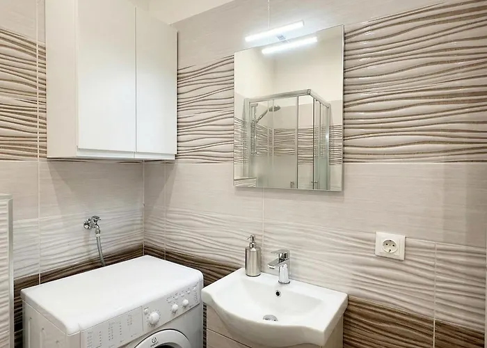 Apartamento Modern 1br Near Amusement Park Viena